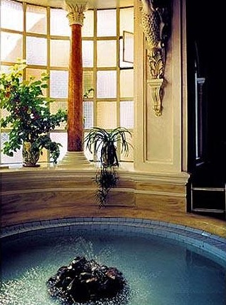 Знаменитая баня «Фантазия» в Баку 