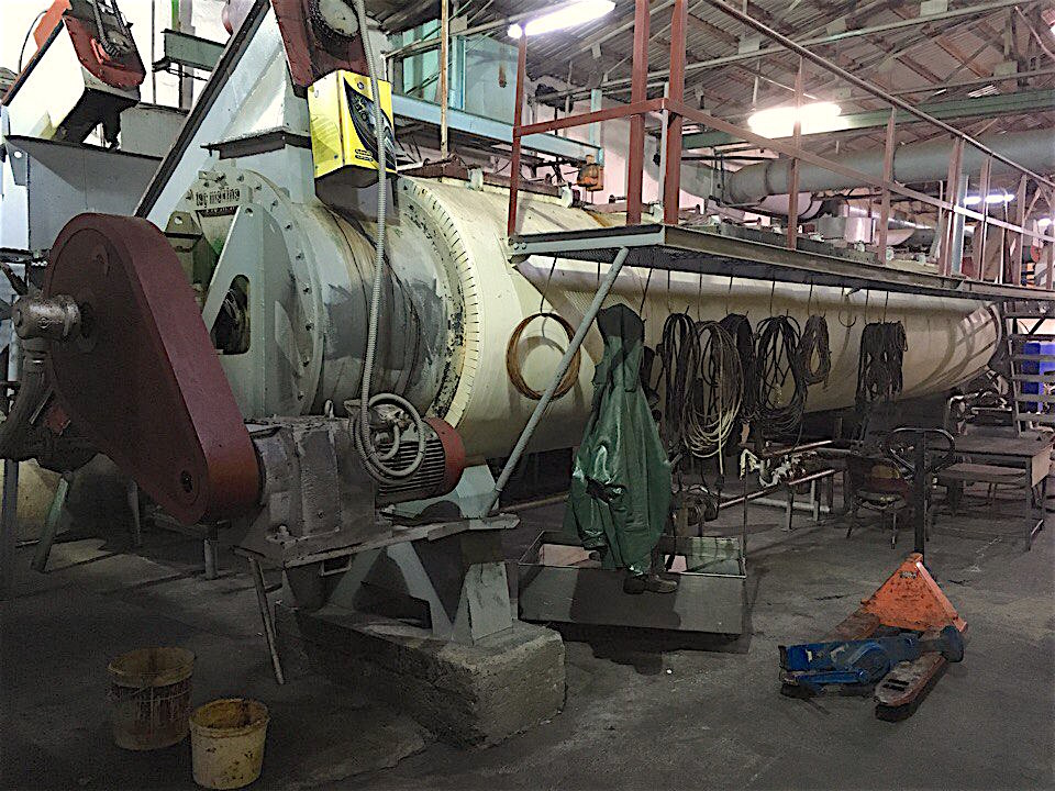 Оборудование, на котором в Абхазии производятся рыбная мука и жир. Фото: Дмитрий Статейнов, JAMnews