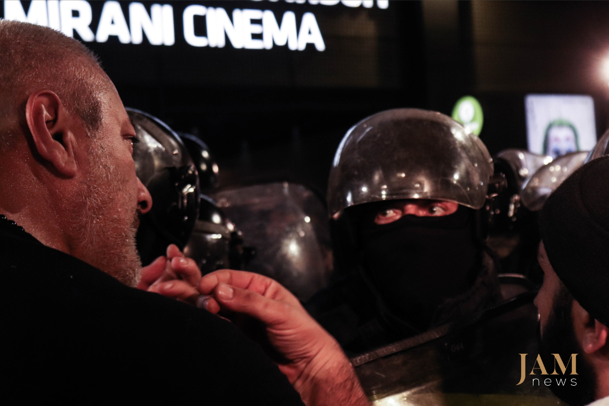 Столкновения из-за фильма в Тбилиси