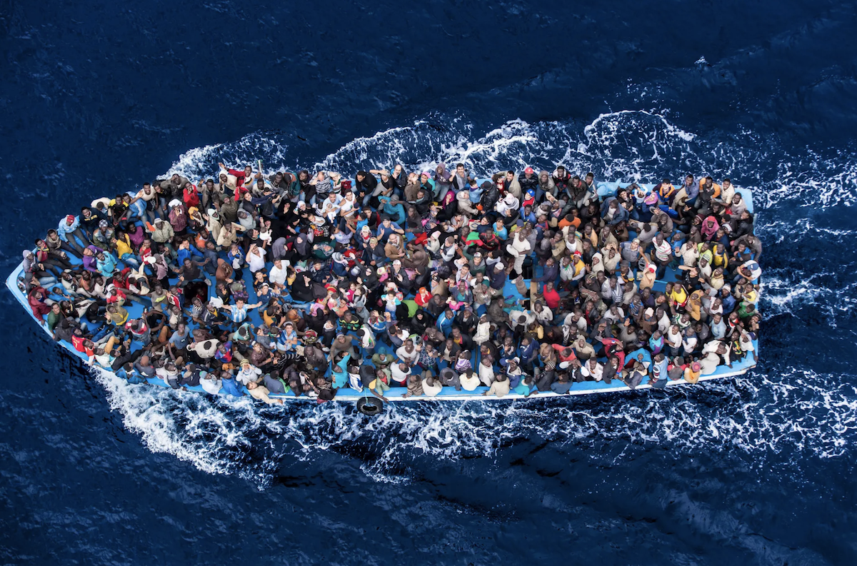 Мигранты рискуют всем ради новой жизни в Европе
