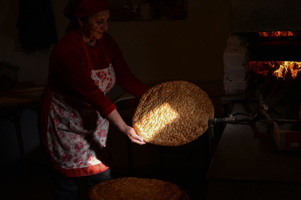 Lezgin ‘sun’ bread in Azerbaijan