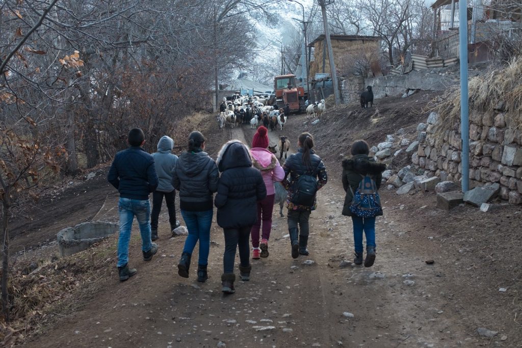 Armenia, education, border zone, border village, Karabakh conflict, border with Azerbaijan, school, schoolchildren, International Committee of the Red Cross, situation monitoring, Khndzorut,