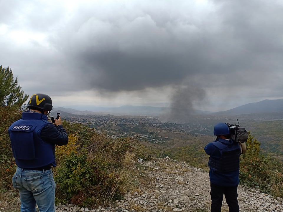 safety of journalists, Artsakh war, problems of journalists, war of a new generation, threats for journalists and operators, bulletproof vest, helmet, press, press lettering on the car,