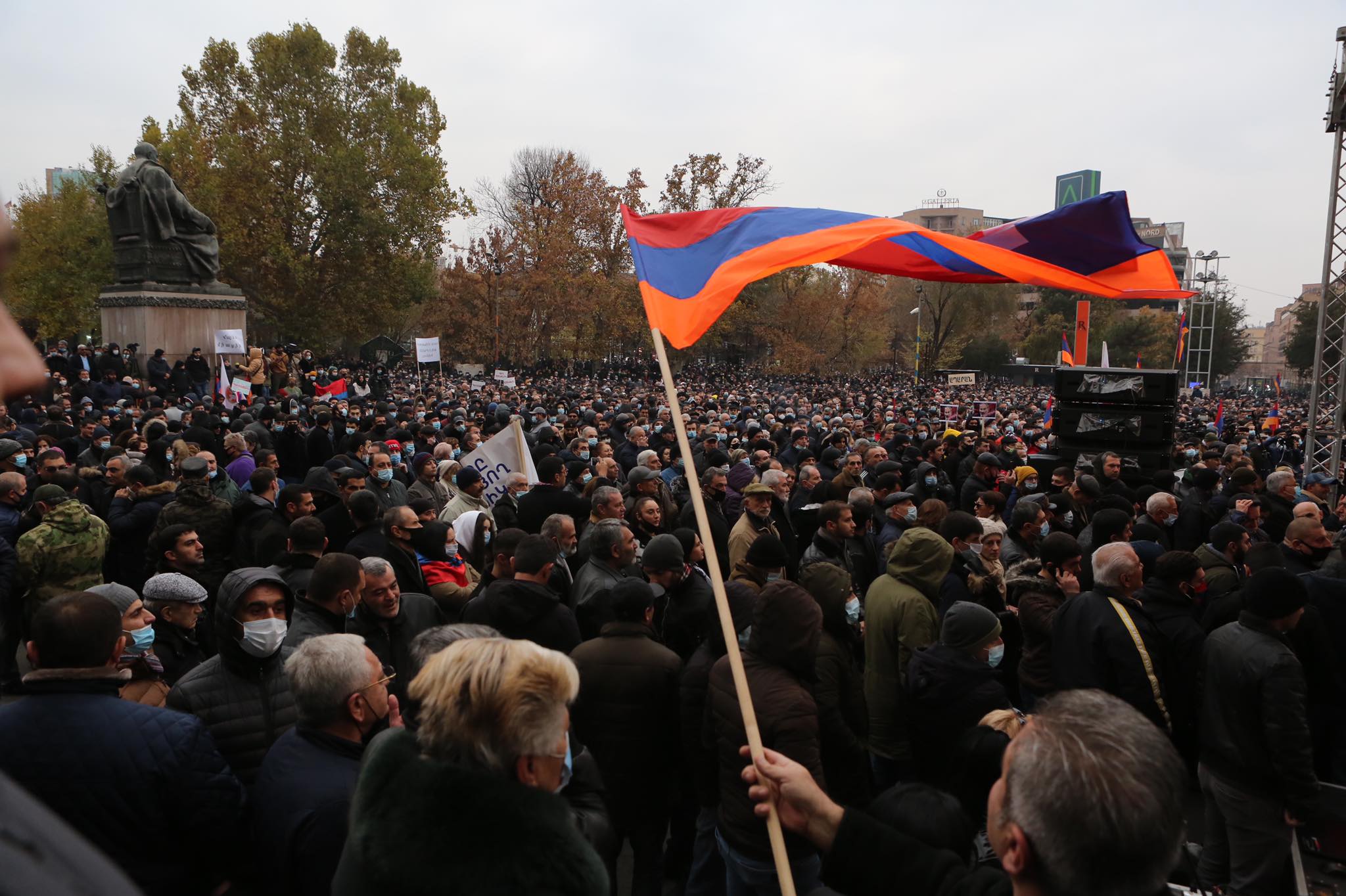 митинг оппозиции в Ереване