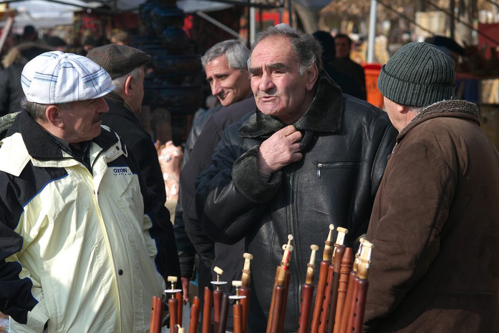 мужчины Ереван