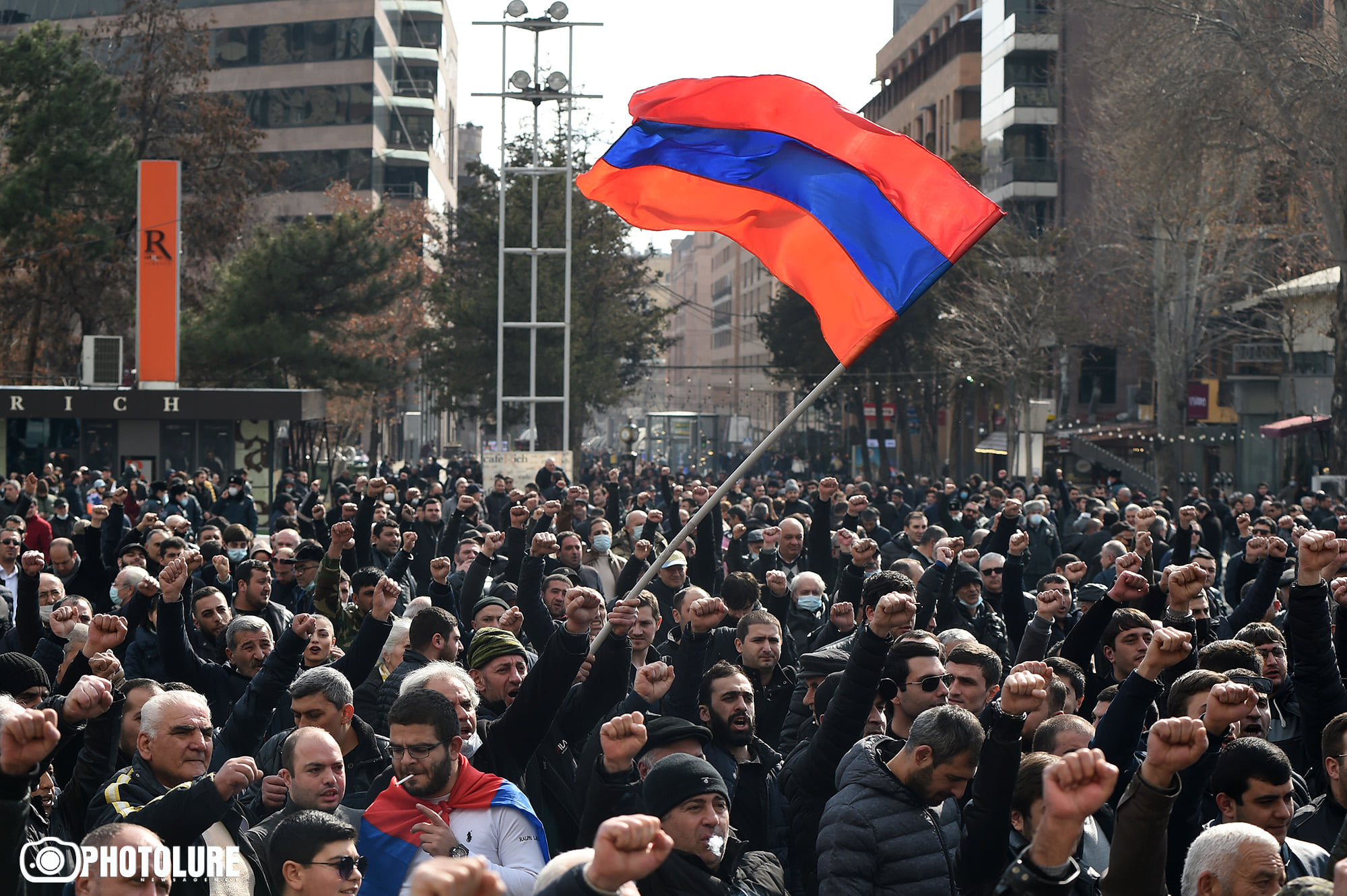 Հայաստանում քննարկվում է Փաշինյանի հրաժարականը