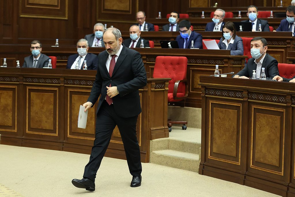 hökumətin parlamentdə hesabatı