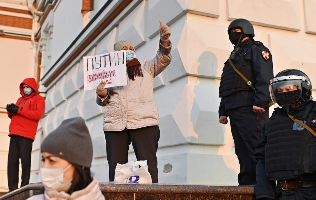 Action in support of Alexei Navalny in Omsk, April 21, 2021. REUTERS / Shamil Zhumatov