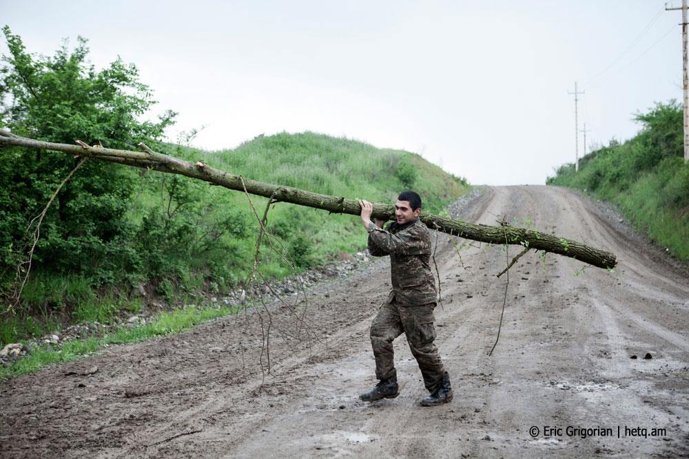 Карабах, 30 апреля. Фото hetq.am.jpeg. Пять лет "апрельской" войне в Карабахе