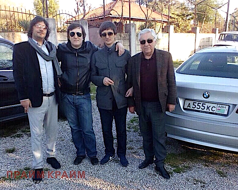 From left to right, thieves in law Temur Gvasalia (Makolya), Temur Akhuba (Dinrid) and the last in the row Valera Khashba. Kemal Ardzinba - second from the right