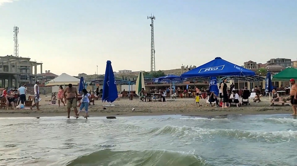 Пляж в Баку