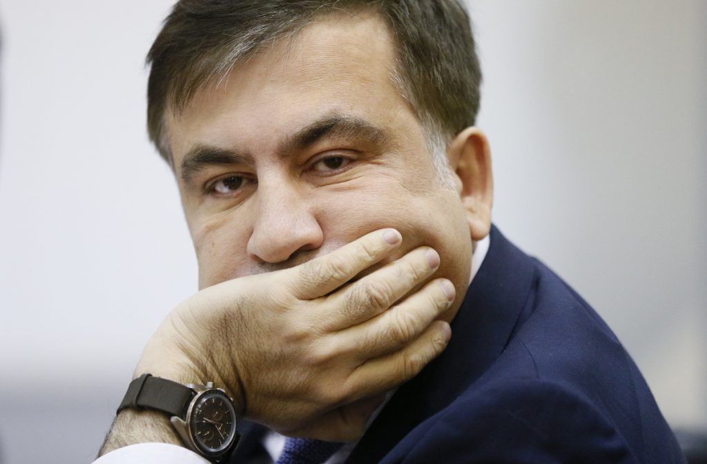 REUTERS / Валентин Огиренко. Экс-президент Грузии Михаил Саакашвили арестован и в тюрьме в Грузии