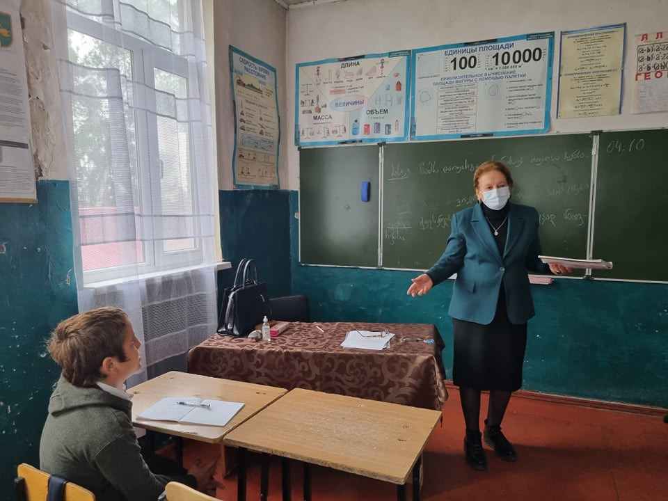 Is Georgian language banned in Abkhazia's schools?