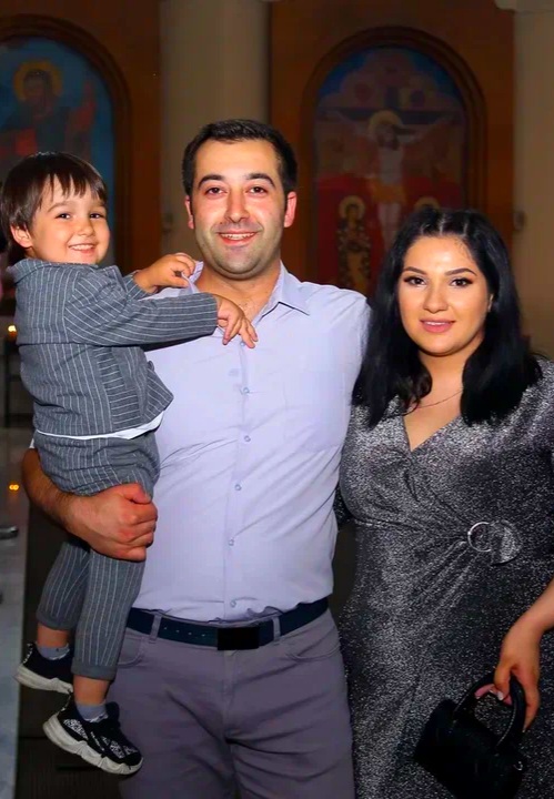 Մերուժ Տաշչյանն ընտանիքի հետ։ Բնակարանային խնդիր Երևանում