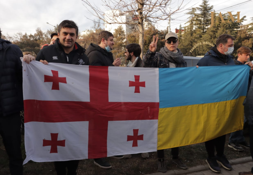 Акция в поддержку Украины в Тбилиси. Фото: Башир Китачаев/JAMnews