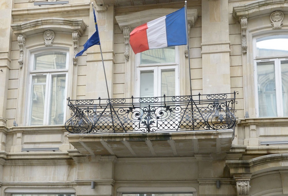 Дипломатический скандал между Францией и Азербайджаном