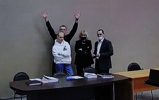 Ալեքսեյ Նավալնին՝ գաղութի դատարանում։ Լուսանկարը՝ Facebook: Ալեքսեյ Նավալնու դատավճիռը