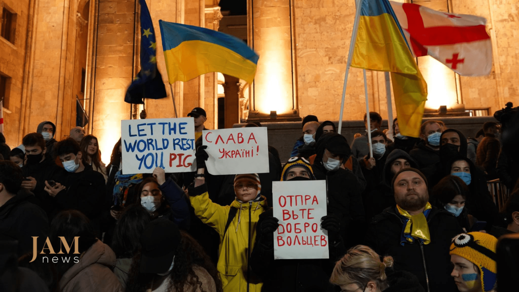 Демонстрация в Тбилиси. 1 марта 2022 г. Фото: Давид Пипия/JAMnews