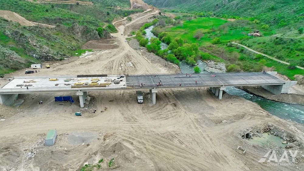 Construction of an alternative road to the Lachin corridor