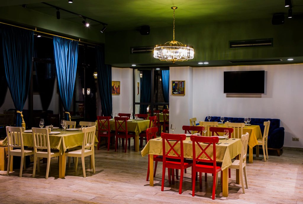Вкусно поесть в Грузии: ресторан «Imperi». Особая еда и атмосфера в старом городе в Тбилиси. Путеводитель для туристов: отели, рестораны, развлечения