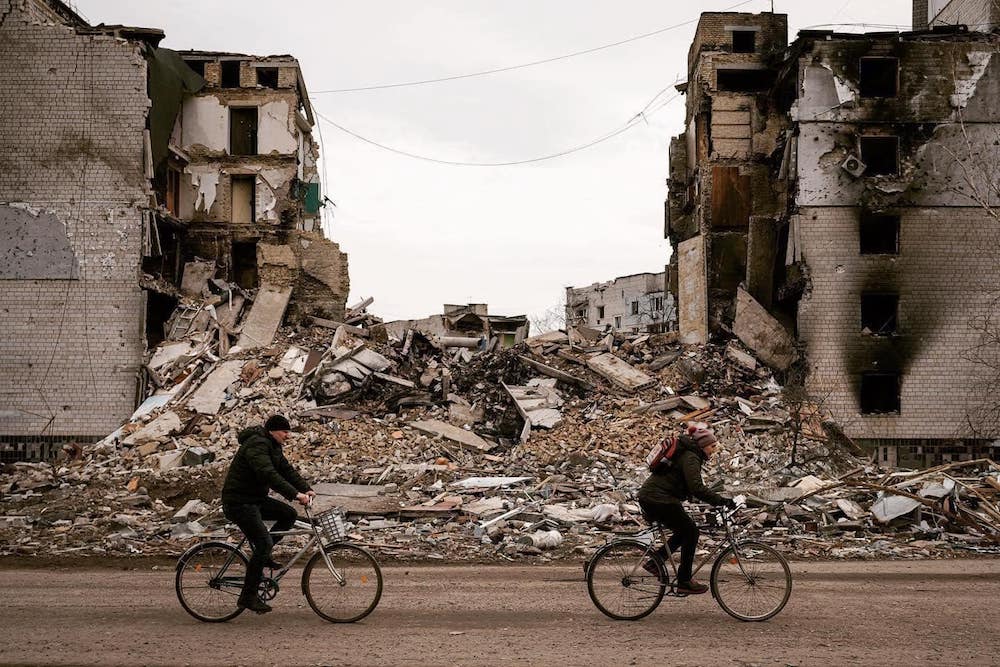 Разрушенные отстрелами здания в Украине. Фото: Министерство обороны Украины