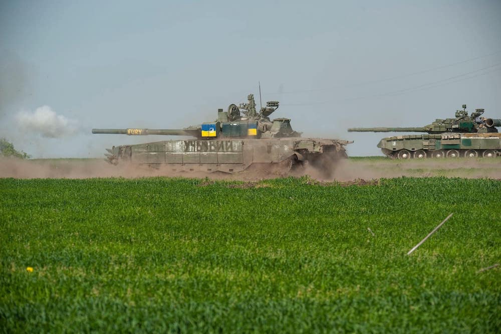 Украинские танки в бою. Фото: Министерство обороны Украины