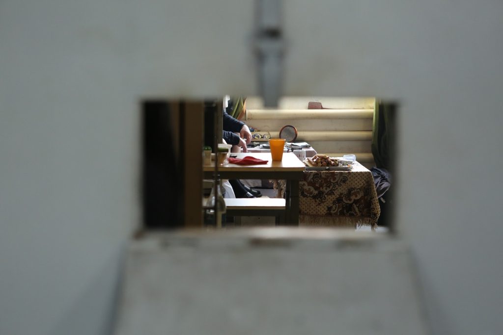 Внутри камеры в уголовно-исправительном учреждении «Армавир», фото JAMnews серия "В тюрьме в Армении"