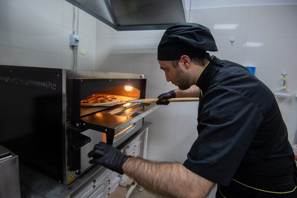 Unusual pizzeria in Armenia