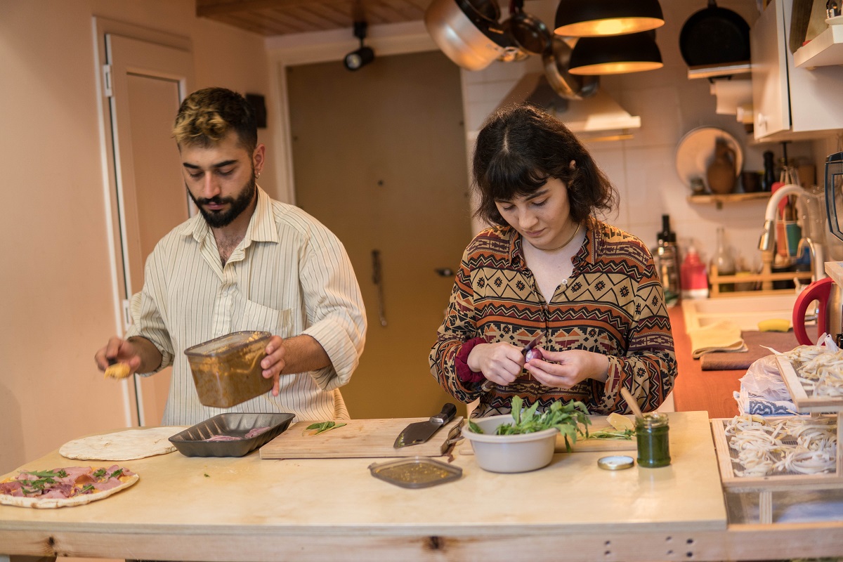 Молодой повар в Баку превратил свой дом в ресторан