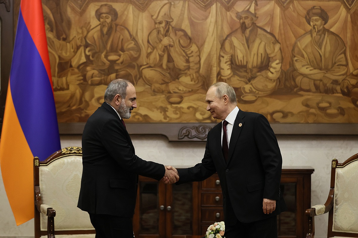 Pashinyan-Putin meeting in Bishkek