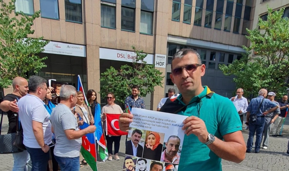 В Азербайджане осужден оппозиционер