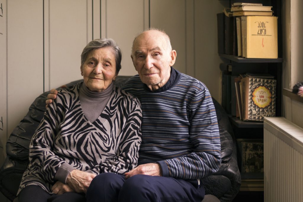 История любви учительницы английского языка и металлурга. Лили (89) и Сезар (89). Вместе 74 года
