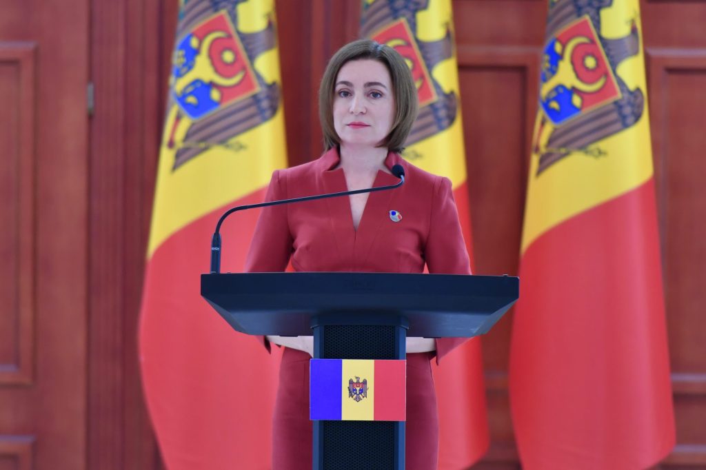 Президент Молдовы Майя Санду заявила на брифинге, что Россия планирует госпереворот в Молдове