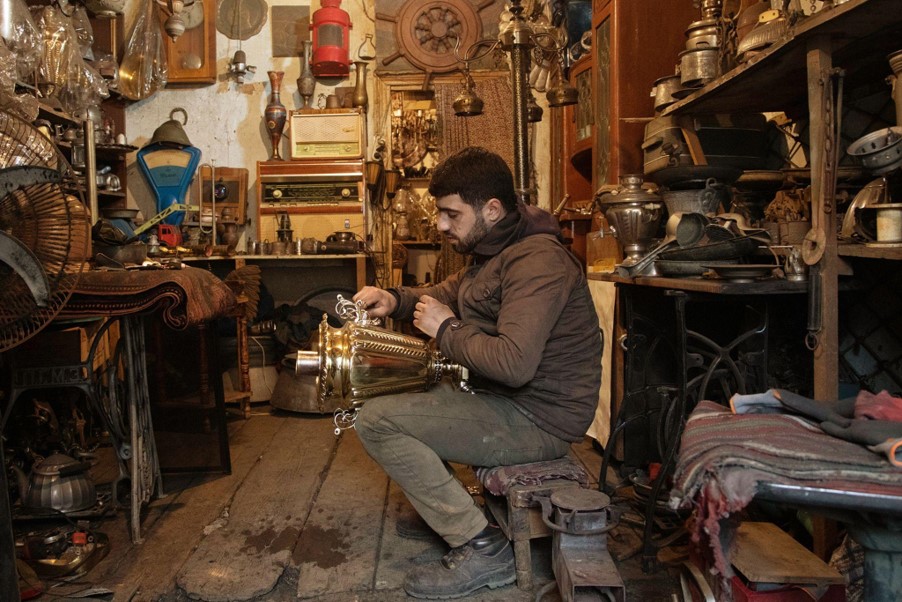 Tinsmiths and copper workers in Baku