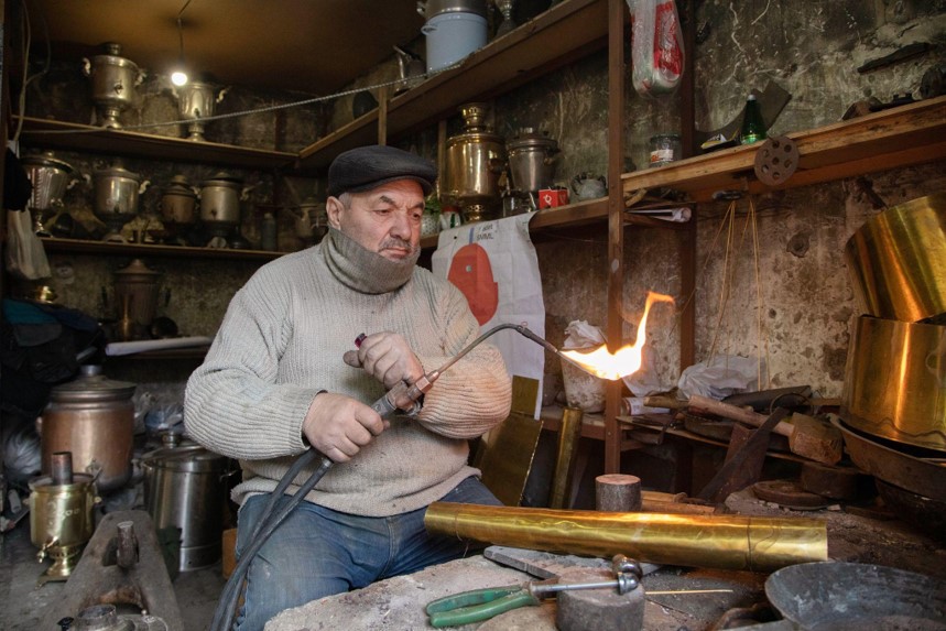 Tinsmiths and copper workers in Baku
