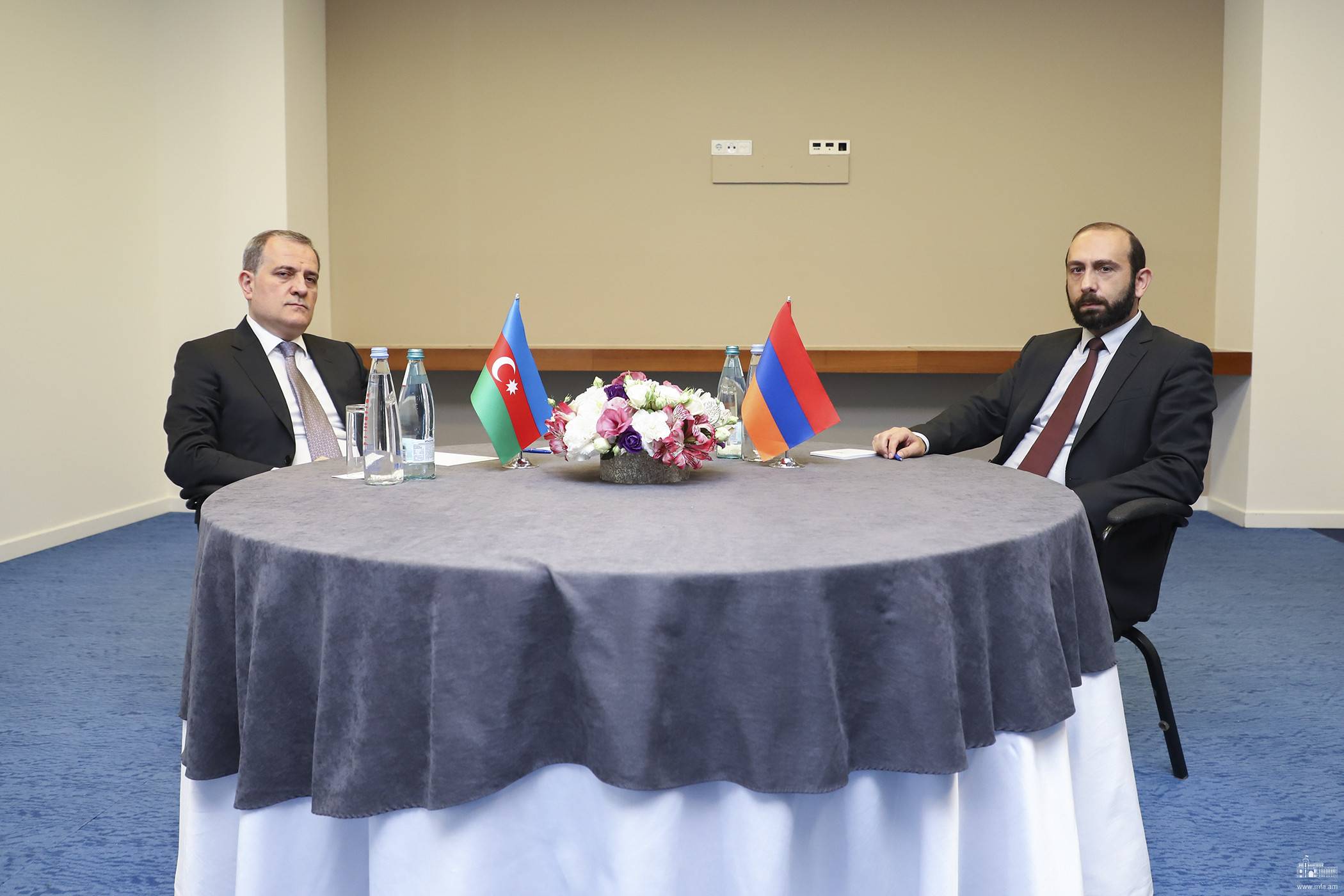 Переговоры Мирзоян-Байрамов в Москве