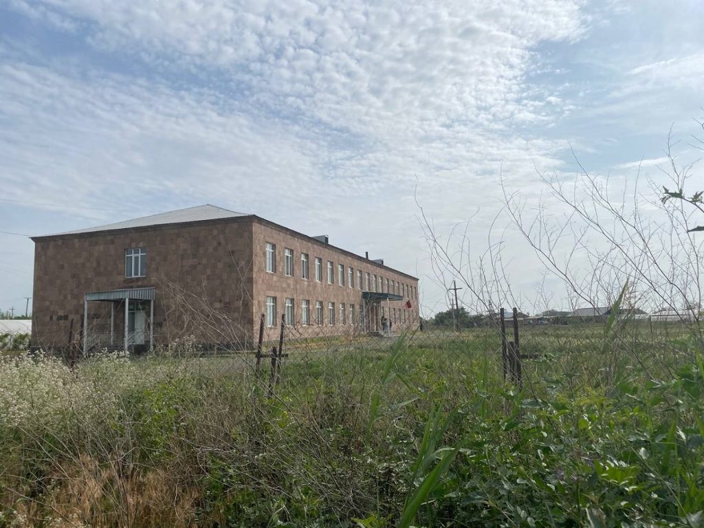 School building. Photo: Tigranuhi Martirosyan/JAMnews