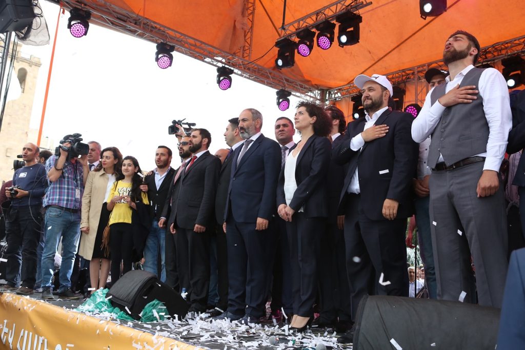 Pashinyan and his team on the main square of Yerevan after the victory of the revolution. Photo JAMnews