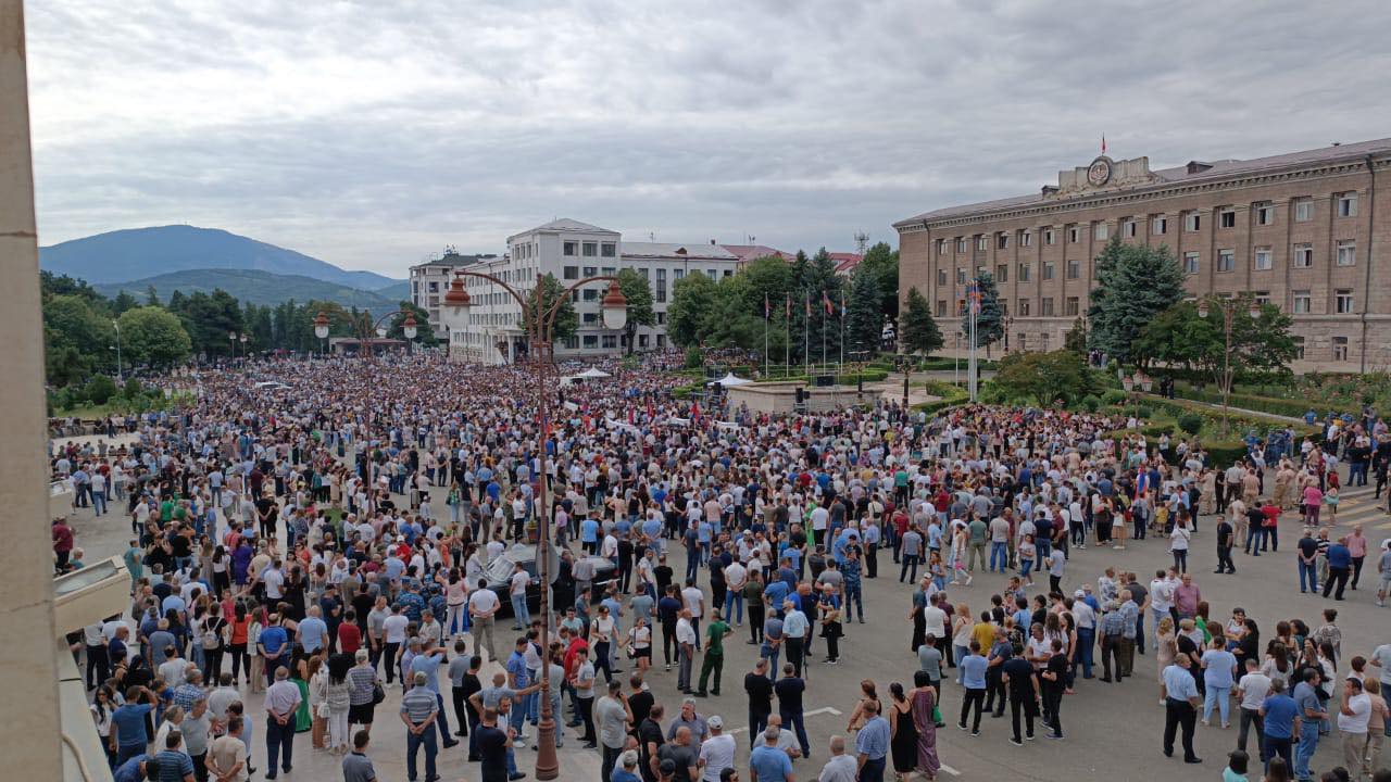 Perpetual nationwide movement in NK