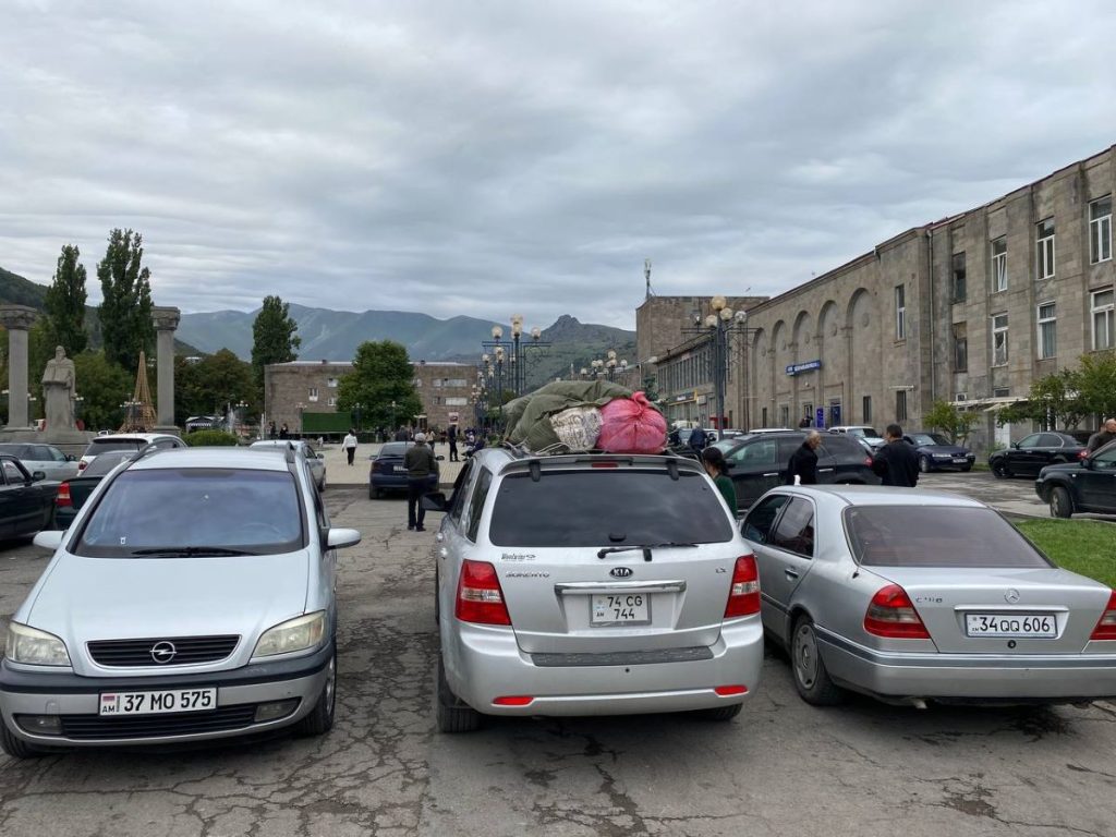 Cars in Goris Square