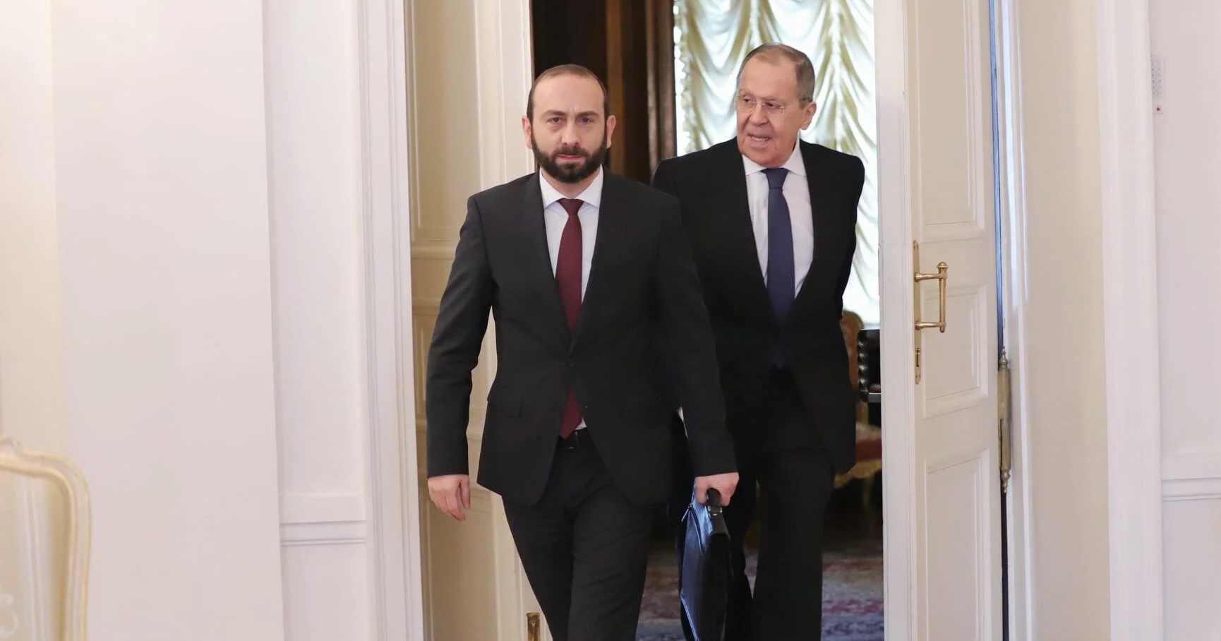 On severing ties with Russia. Opinion of an Armenian political scientist