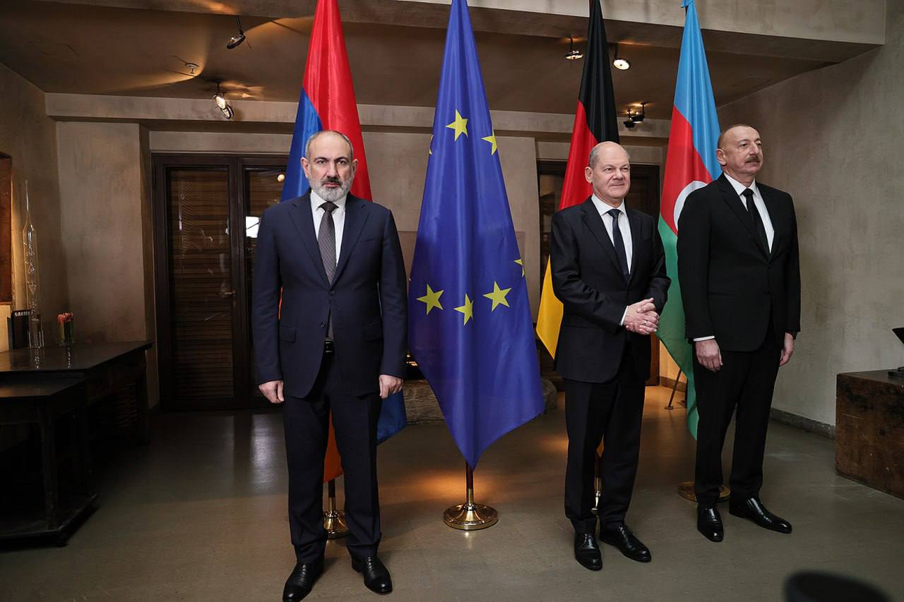 Pashinyan-Aliyev-Scholz meeting in Munich. Opinion
