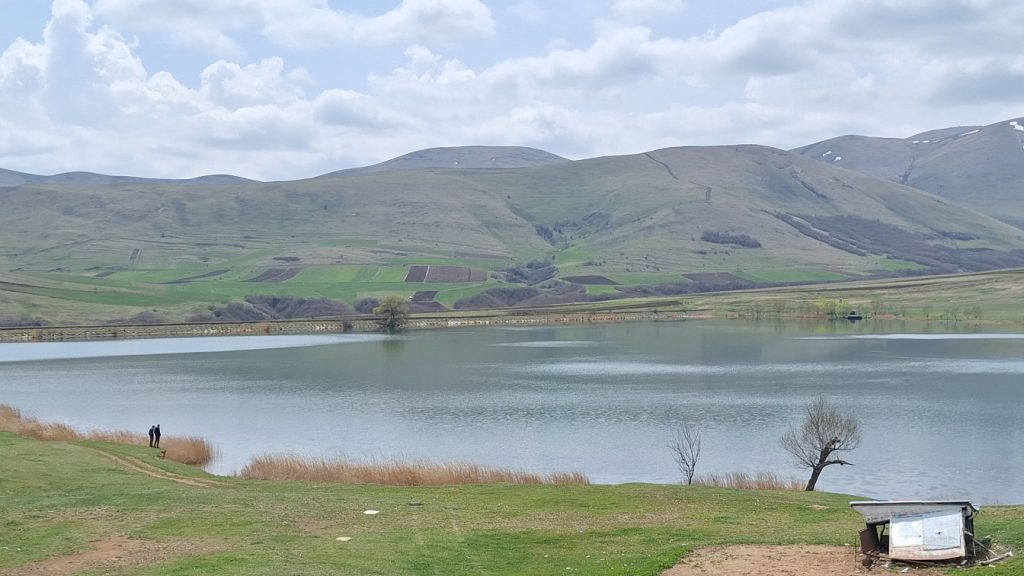 Armenian and Azerbaijani enclaves The lake in the village of Bashkend. Photo by Fatima Movlamli/JAMnews