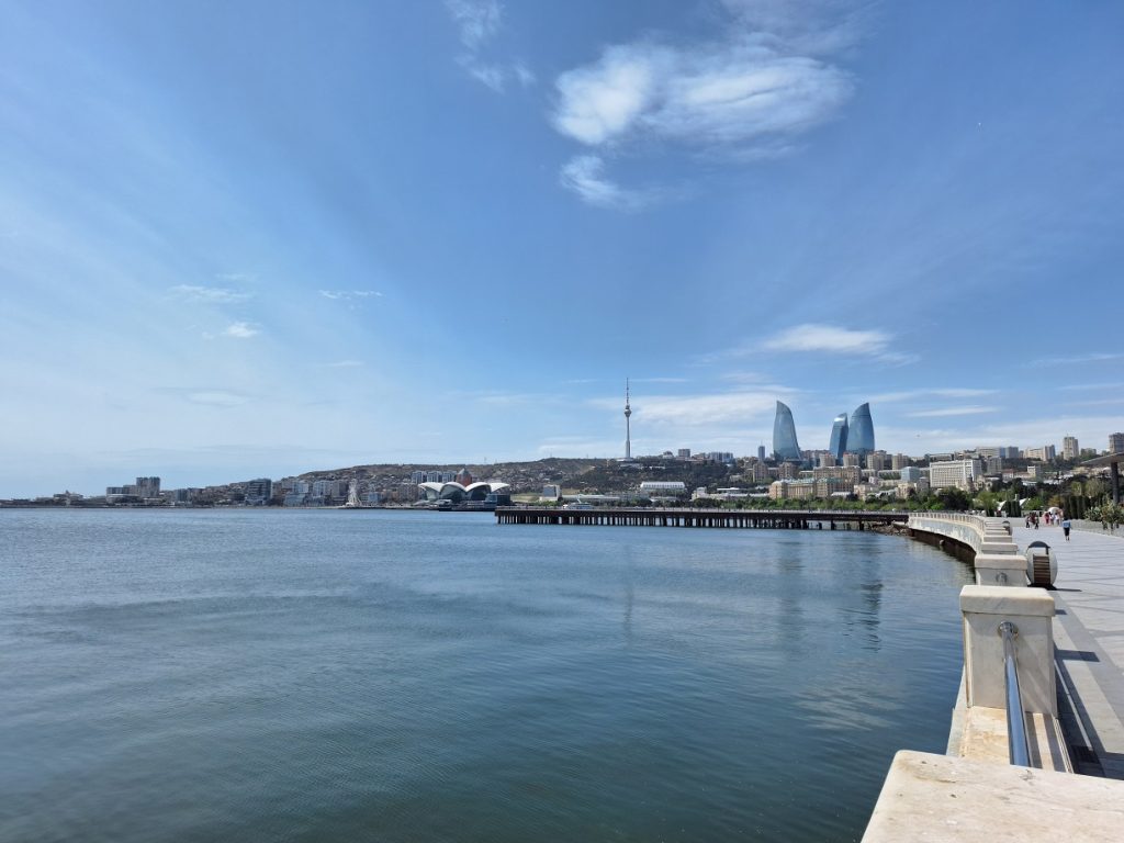 Caspian Sea and global warming. Sea cruises along the Baku boulevard infeasible due to global warming