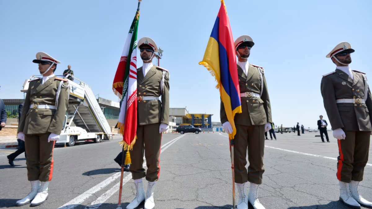 Армения между Ираном и Западом