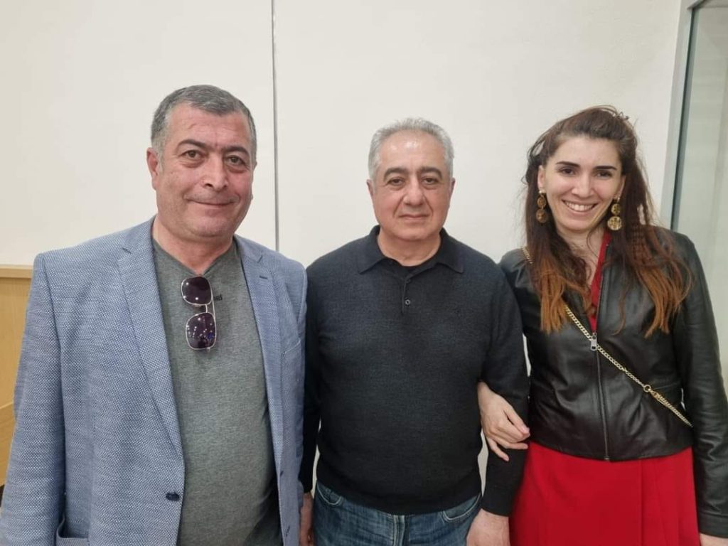 Gubad Ibadoglu (center) with lawyers. April 22, 2024. Photo: social media. Gubad Ibadoglu is under house arrest
