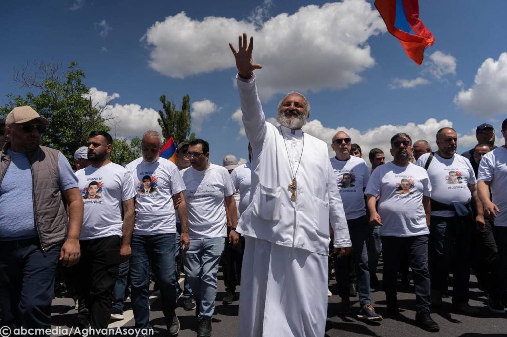 Bagrat Galstanyan leads the procession through the streets of Yerevan.