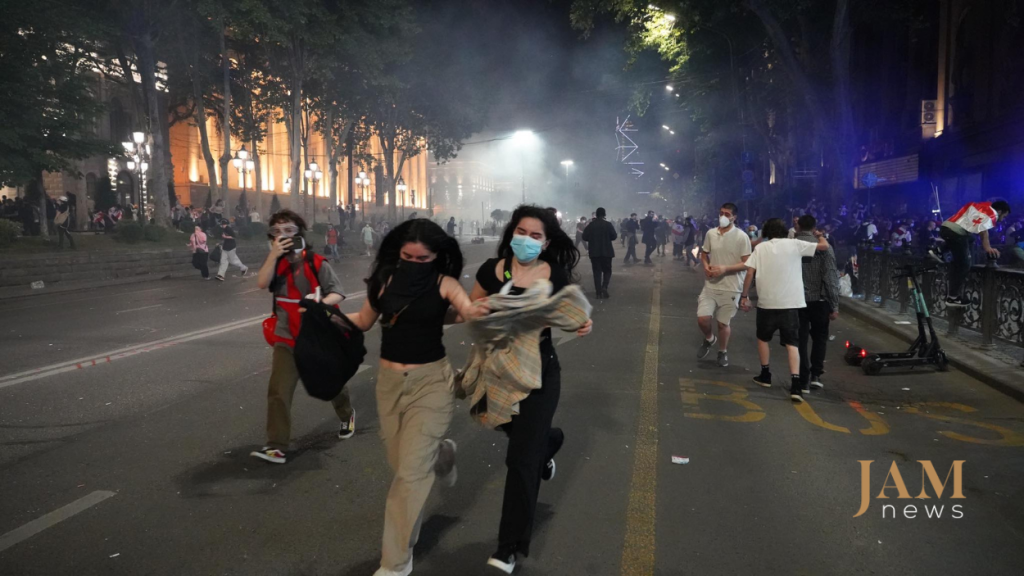Suppression of protests against the foreign agents law in Tbilisi on May 1-2. May 1st. Photo: David Pipia/JAMnews