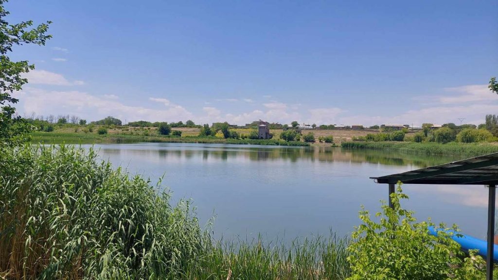 A reservoir in the Armavir region. Photo by JAMnews. Water shortage in Armenia
