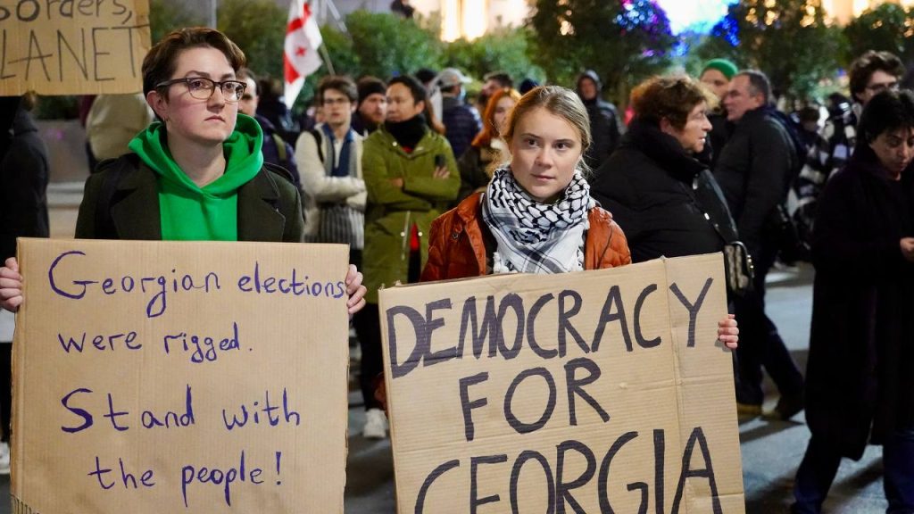 “Мы – Европа”: на акции протеста выступили евродипломаты. Участники митинга опротестовали фальсификацию выборов